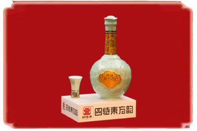 重庆市长寿烟酒回收四特酒.jpg